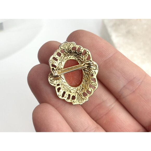 Faux Cameo Victorian Style Profiled Lady Oval Costume Jewelry Brooch | Lapel Pin - Picture 5 of 10